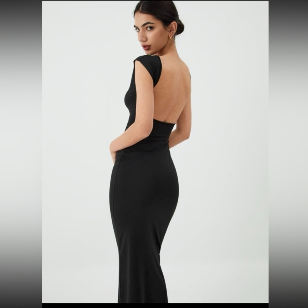 MICAS Backless Bodycon Midi Dress Black Cap Sleeve Size SM NWT - Picture 5 of 11